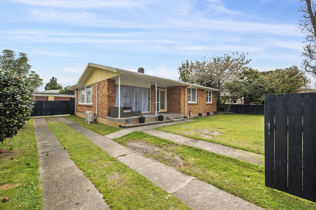 20 Compton Street, Fenton Park, Rotorua, Bay of Plenty