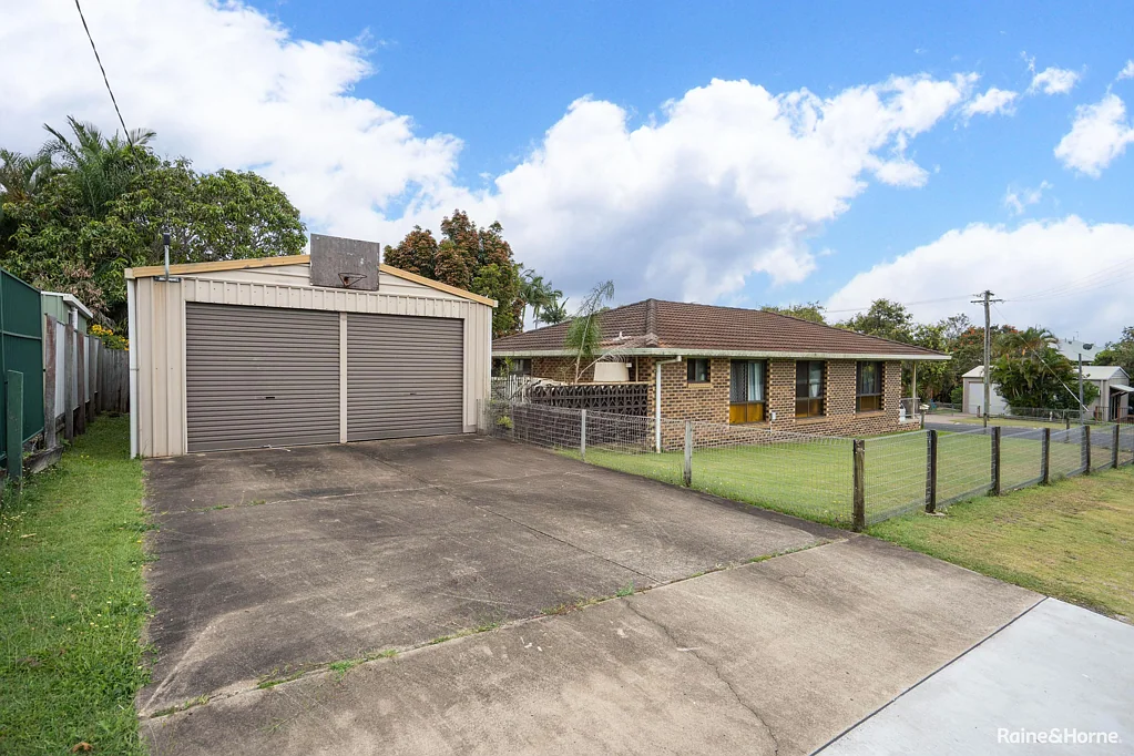 2 Parkway Drive, Scarness, QLD 4655