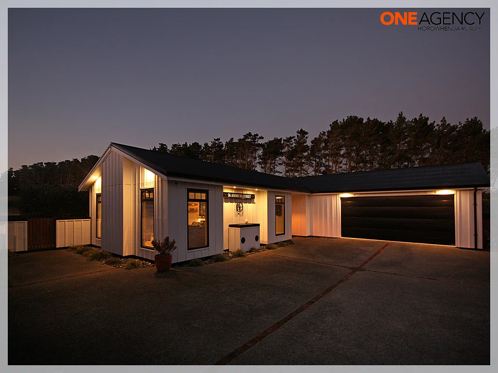 Foxton Beach 3ห้องนอน Meticulous & Innovative Builders Own Home!