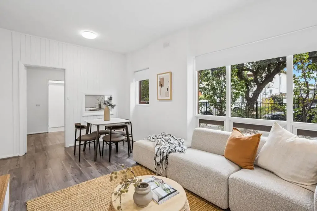 1/6 Saltram Road, Glenelg, SA 5045