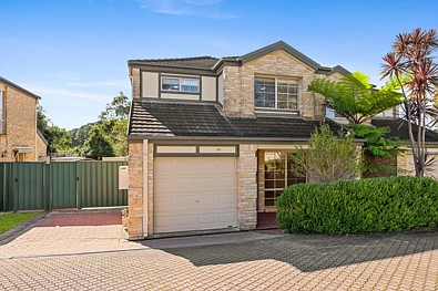 Kariong 3 Slaapkamer Spacious Living in a Highly Sought After Location!