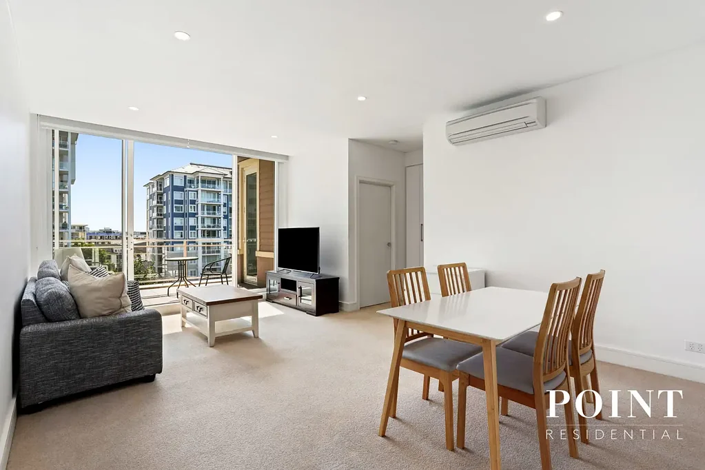 701/2 Palm Avenue, Breakfast Point, NSW 2137