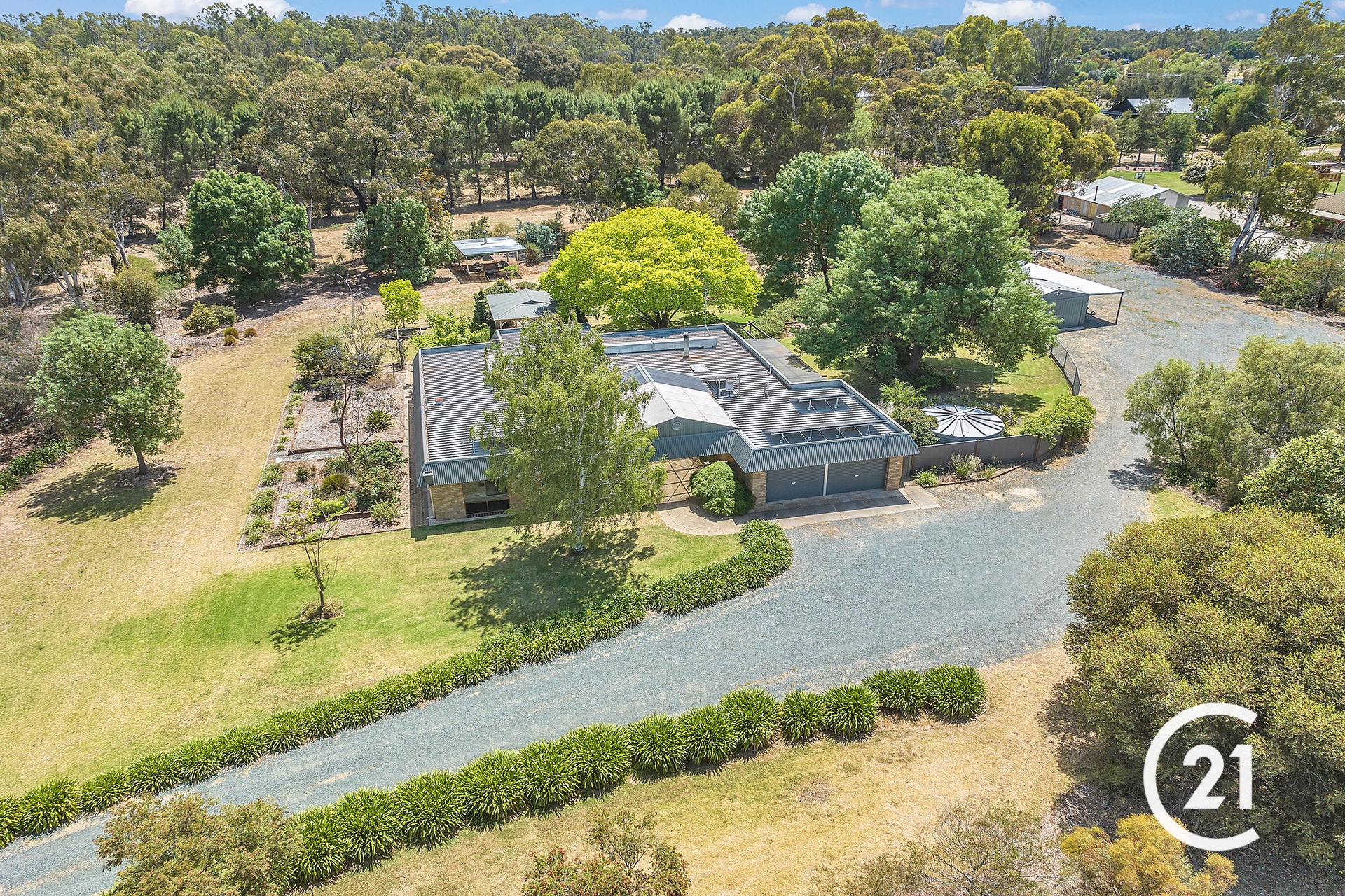 99 BANGERANG RD, ECHUCA VILLAGE VIC 3564, 0 غرف, 0 حمامات, House