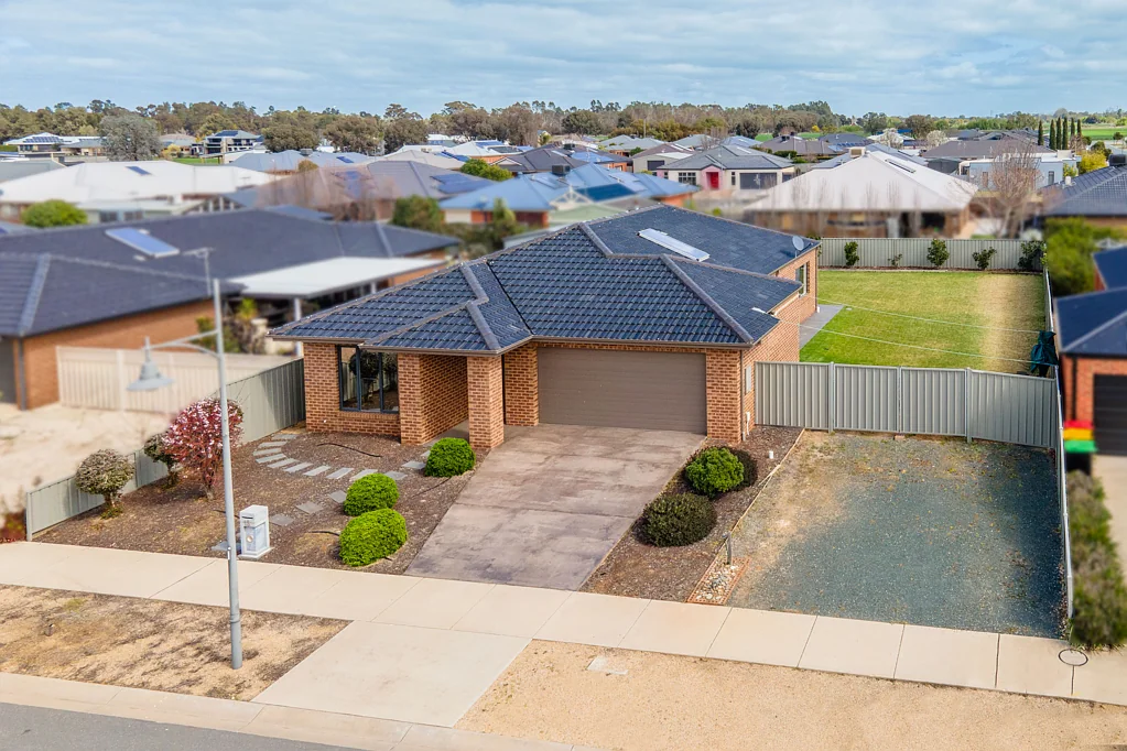 13 Birkdale Square, Tatura, VIC 3616