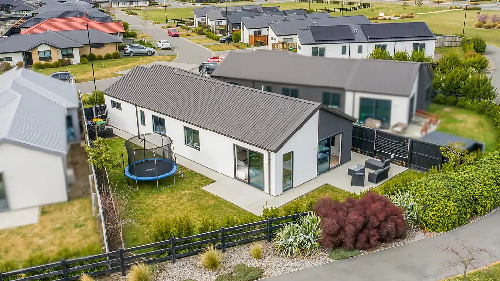 Rolleston 3 Bedroom Easy Living, Inside and Out