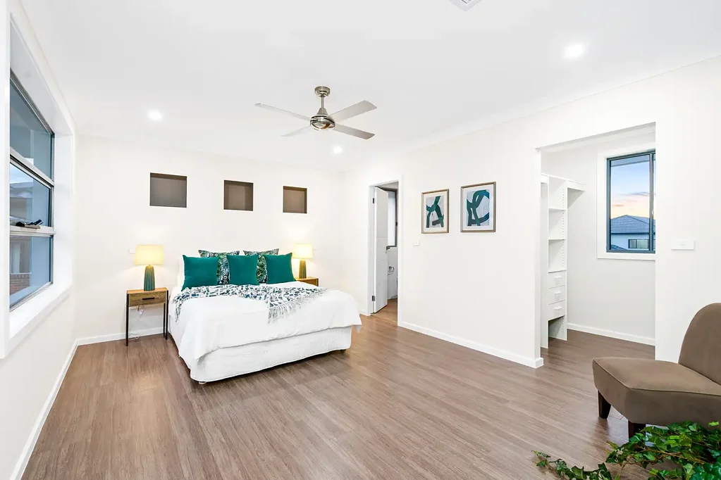 Marsden Park 4Kwarto 4 SEPARATE LIVING AREAS, AS GOOD AS NEW