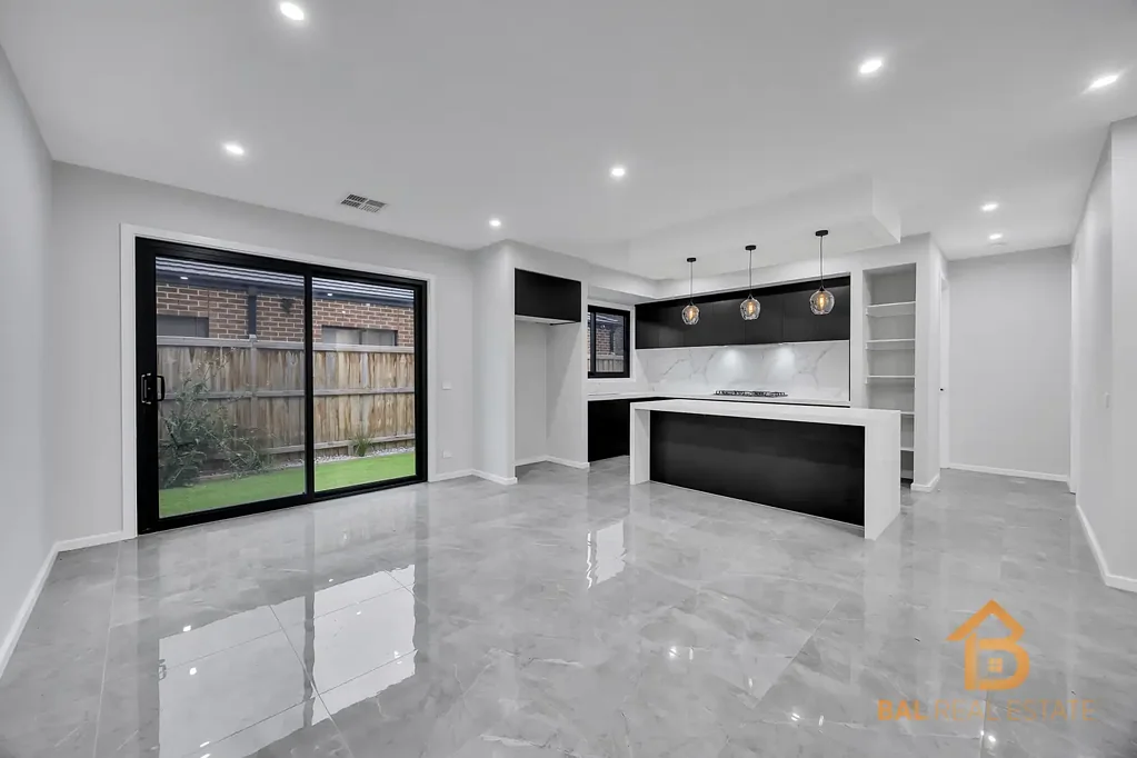 Thornhill Park 3Zimmer Brand New Modern Family Home in Prime Location