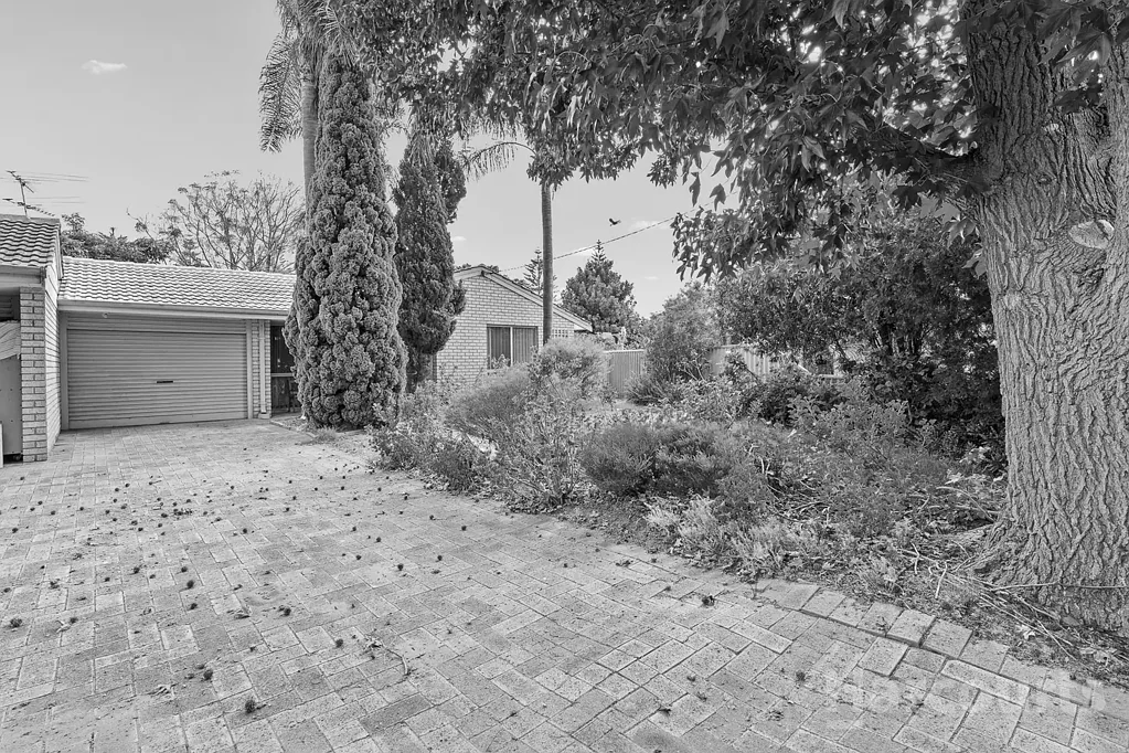 2/7 Windermere Way, Greenfields, WA 6210