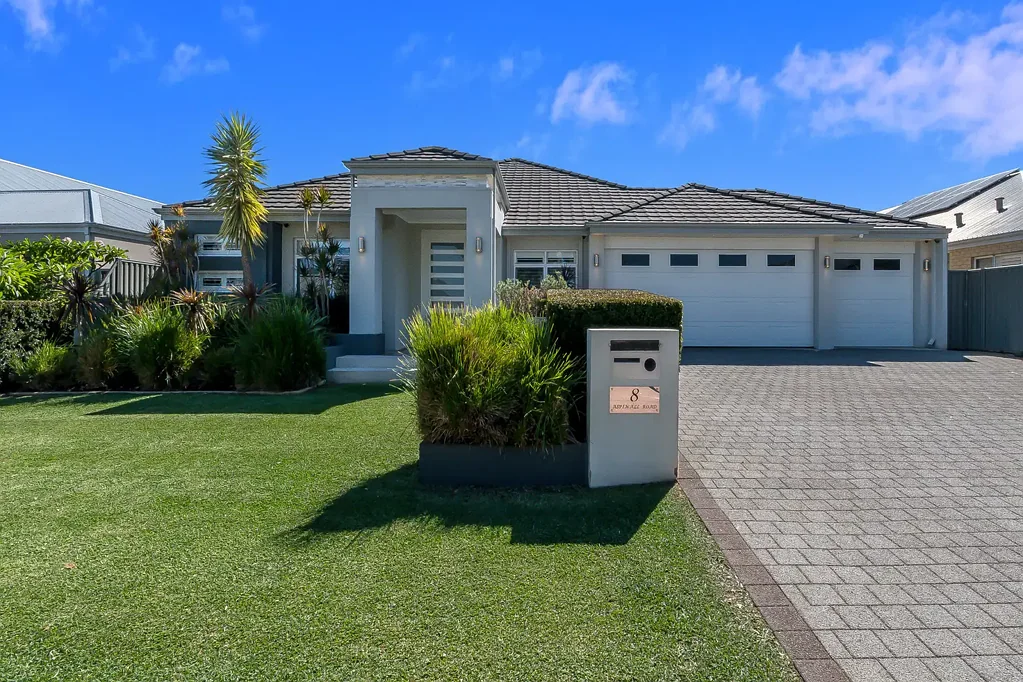 Byford 4Kwarto Spacious Family Living with Style, Comfort & Outdoor Charm in Byford