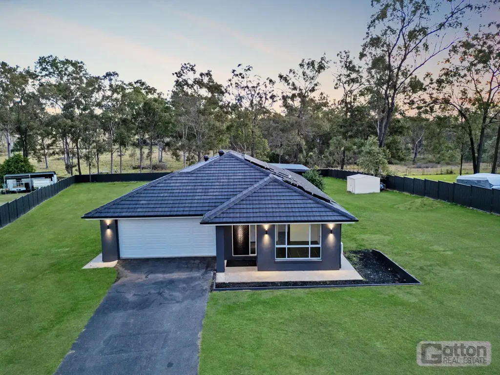 26 Kurrajong Road, Gatton, QLD 4343