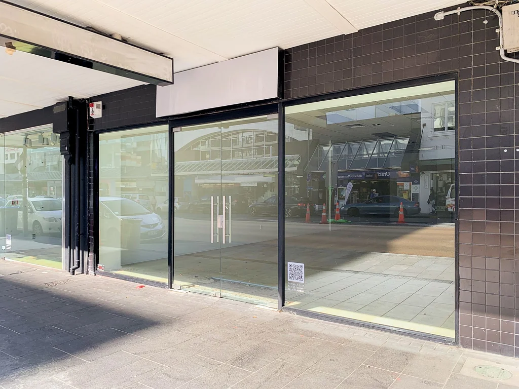 Newmarket Brilliance on Broadway - Ready to go retail