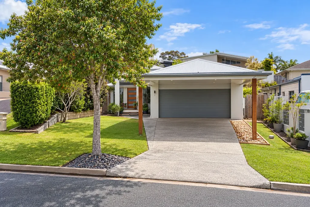Elanora 4Kwarto ALL OFFERS CONSIDERED PRIOR TO AUCTION!