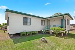 27 Railway Terrace, Crows Nest