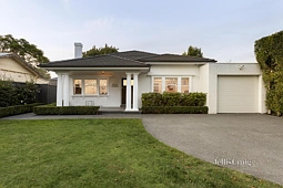 11 Kingsley Parade, Carnegie