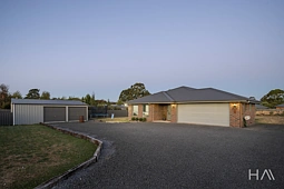 17 William Street, Westbury
