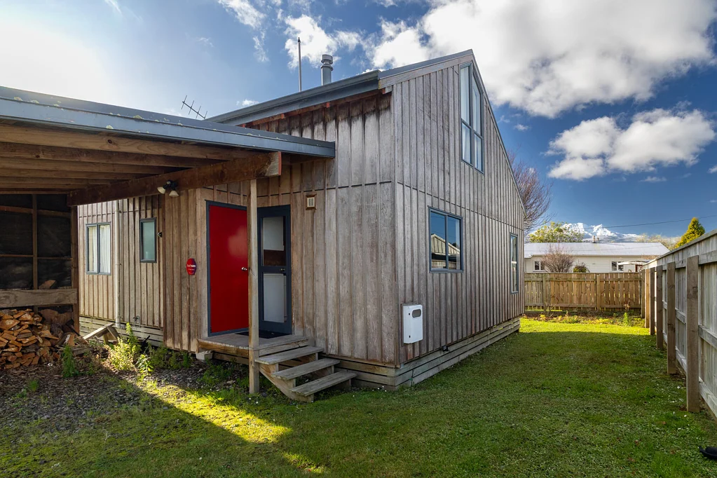 Ohakune 3ห้องนอน Character chalet with future potential