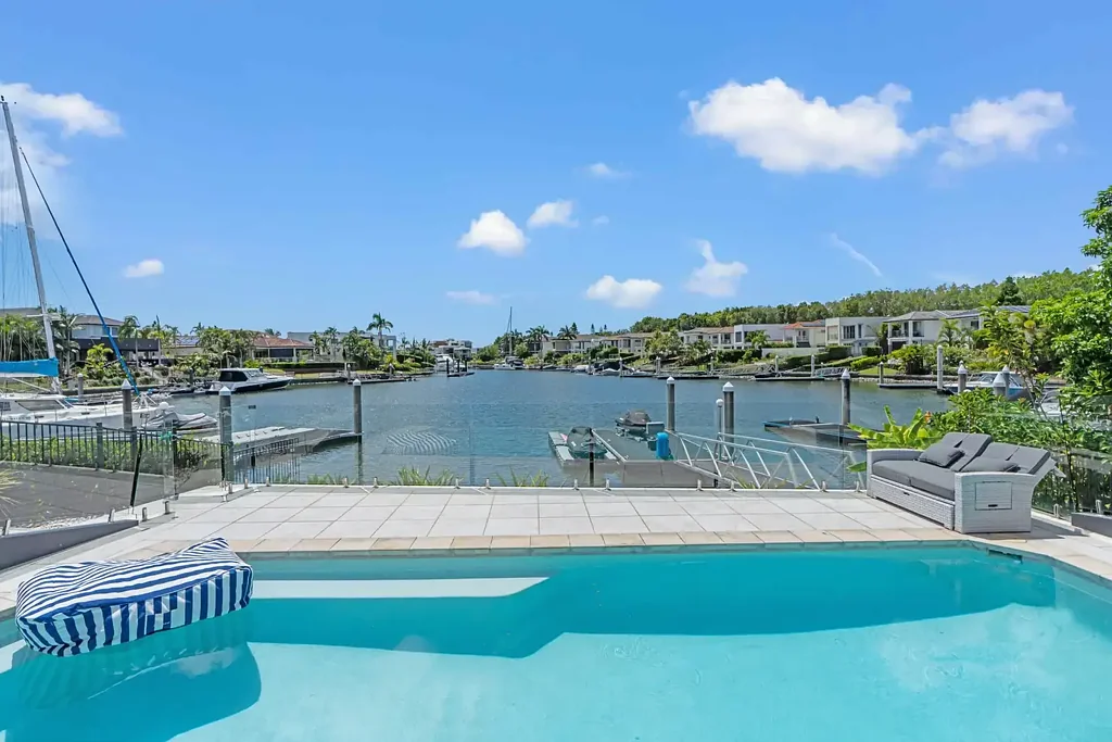 RESORT-STYLE WATERFRONT LUXURY - FULLY FURNISHED EXECUTIVE RESIDENCE