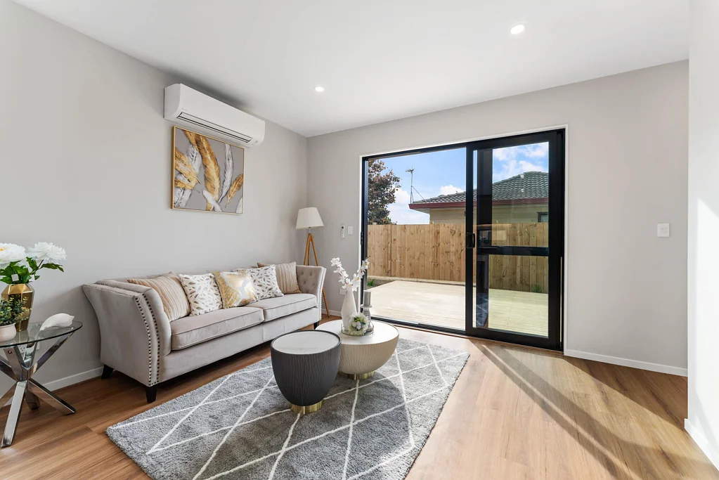Manurewa 4房  Stylish New Build with Freehold Title!