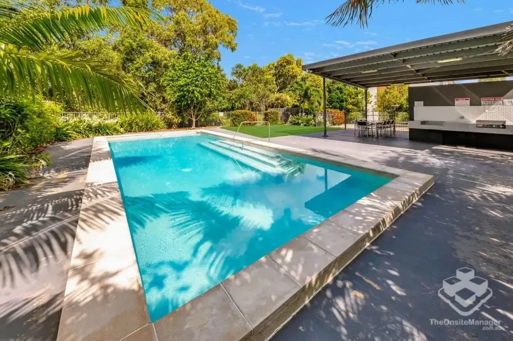 Modern 2nd Floor Apartment in Douglas � Walk to JCU, Townsville Hospital & the River