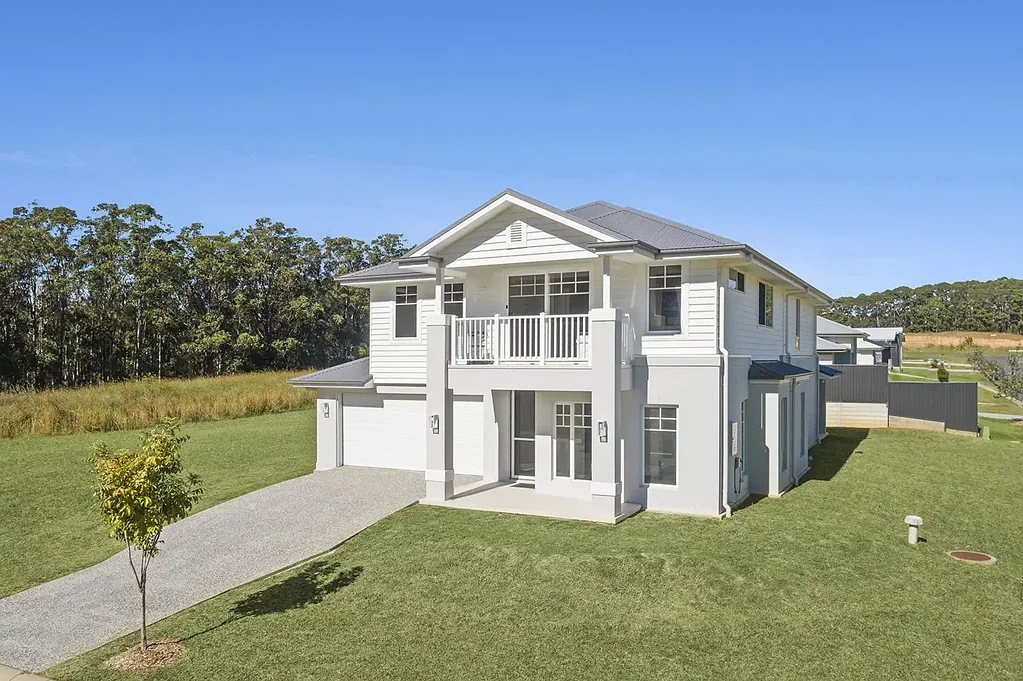 Bonville 5chambre Magnificent Family Home with Timeless Hamptons Style