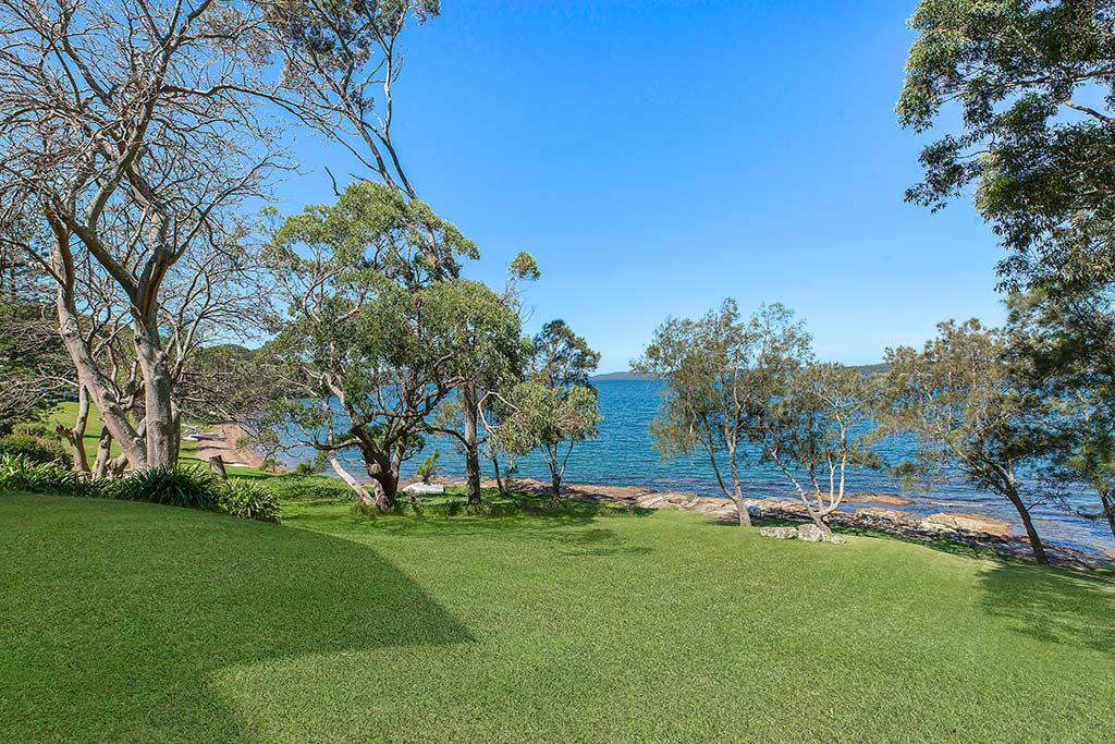 82 BEACH RD, WANGI WANGI NSW 2267, 0房, 0浴, House