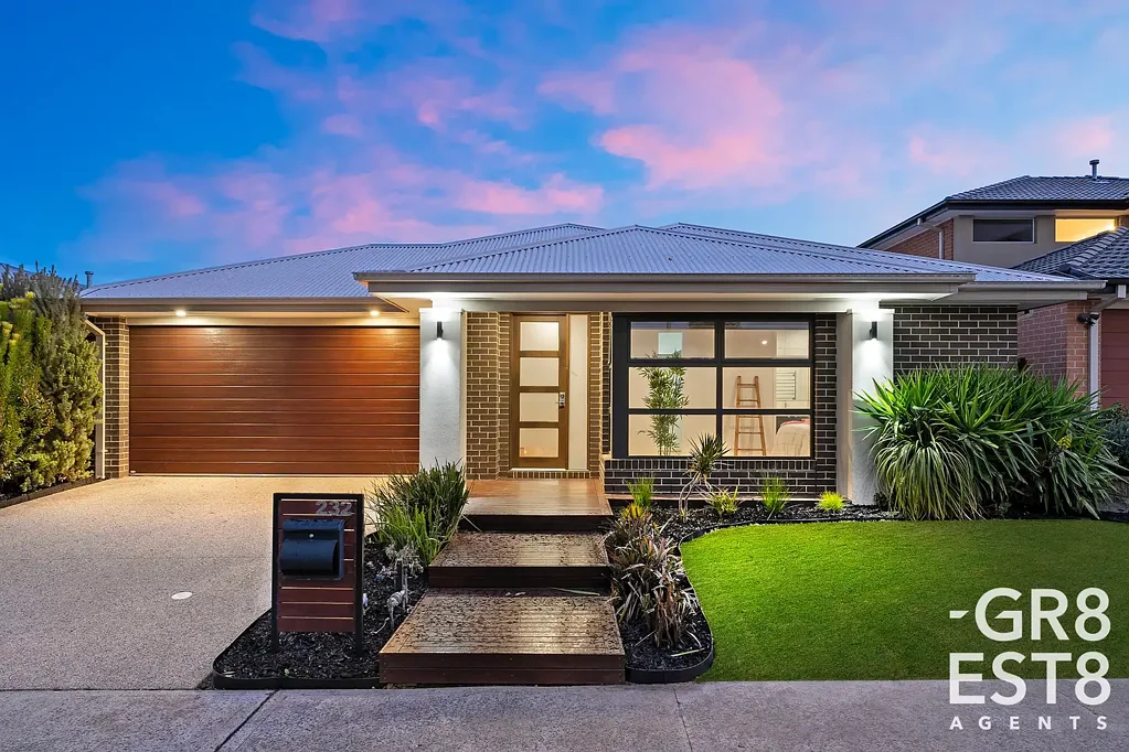 Cranbourne West 4침실 Henley-Built Excellence, Designed for Modern Living