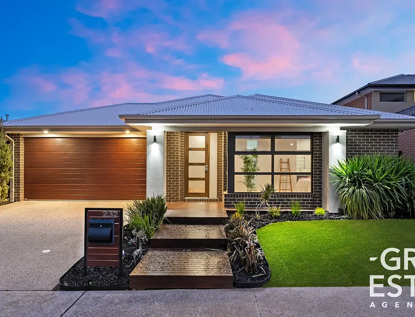 232 Duff Street, Cranbourne West, VIC 3977, 4房, 2浴, 独立屋
