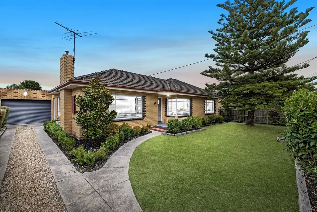 16 Rae Street, Chadstone, VIC 3148