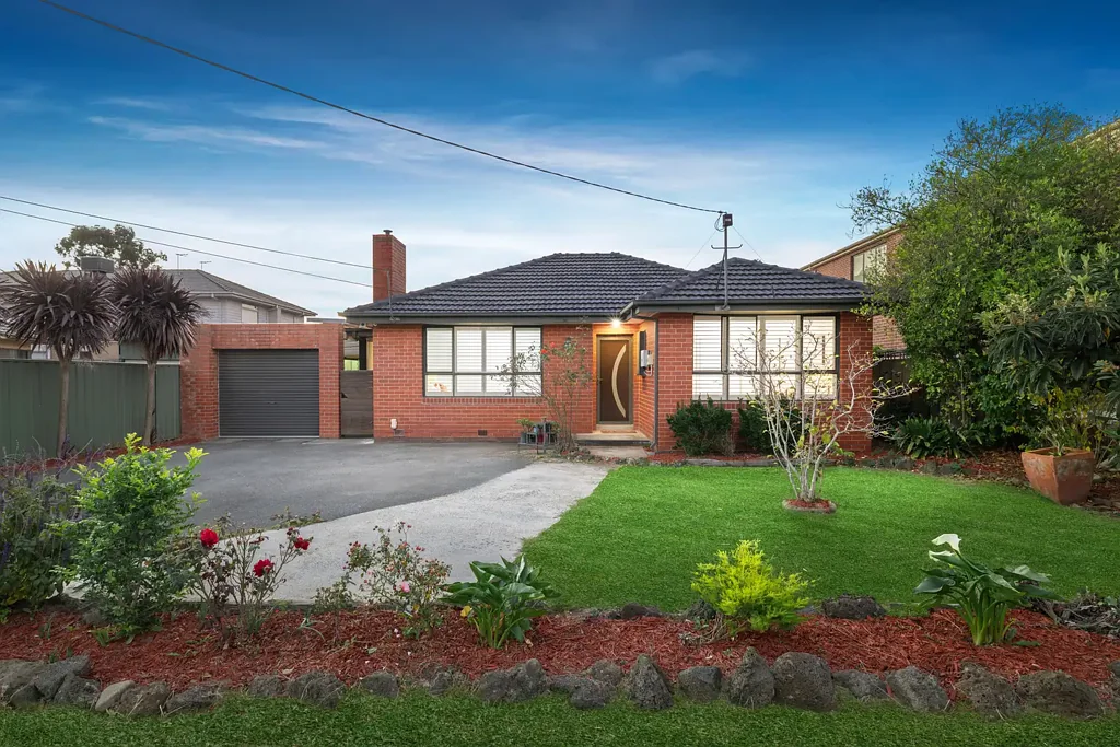 3 Allanfield Crescent, Wantirna South, VIC 3152