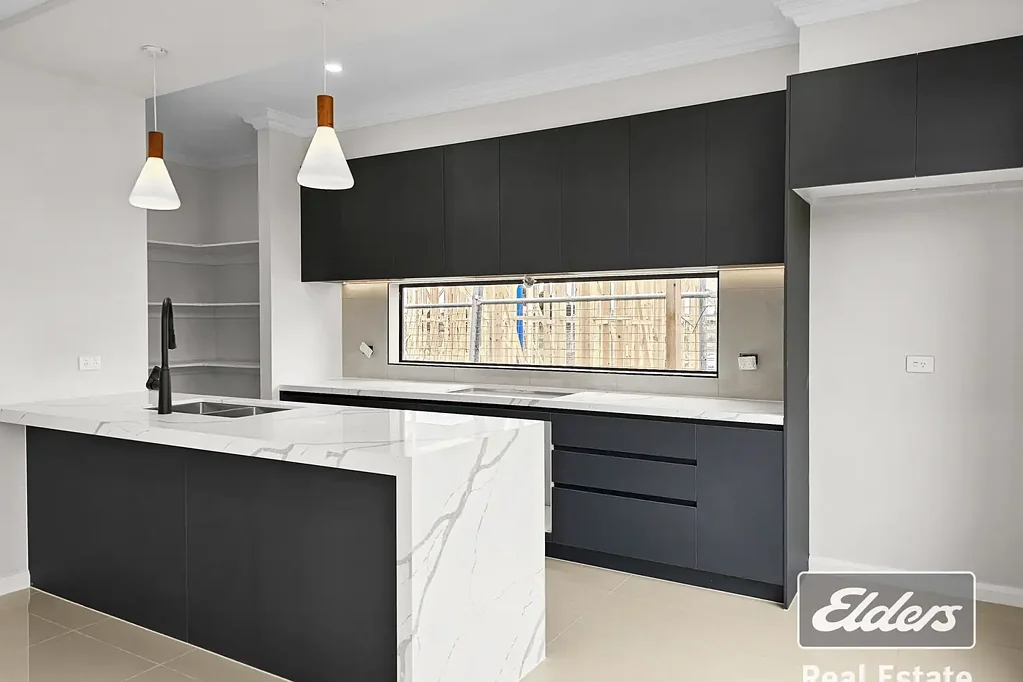 36 Burgess Road, Tarneit, VIC 3029
