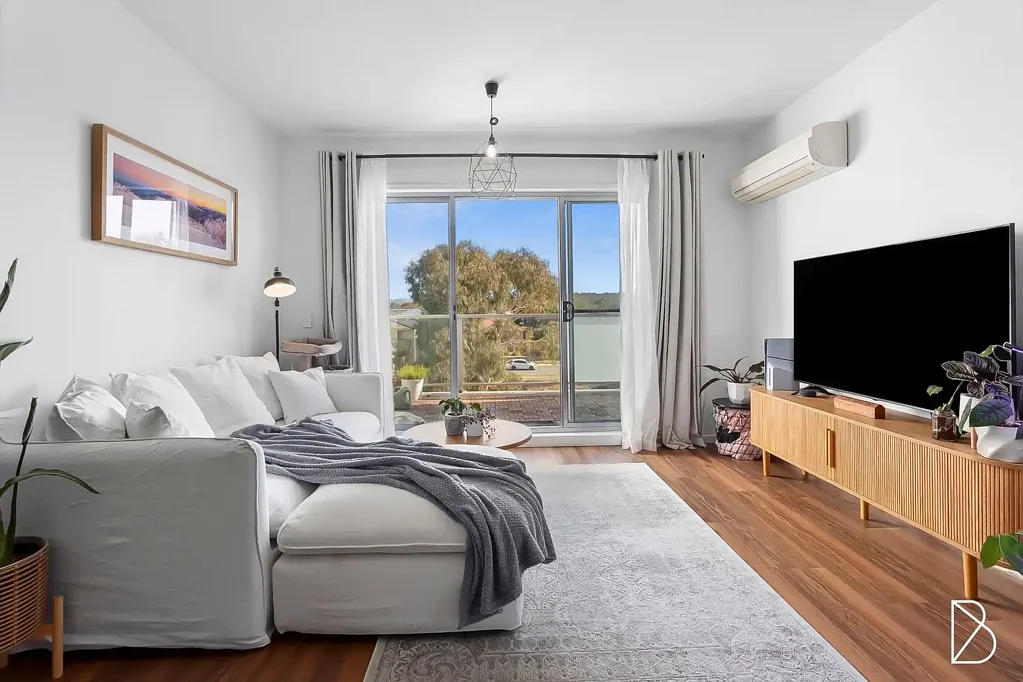 Spacious One Bedroom Apartment!