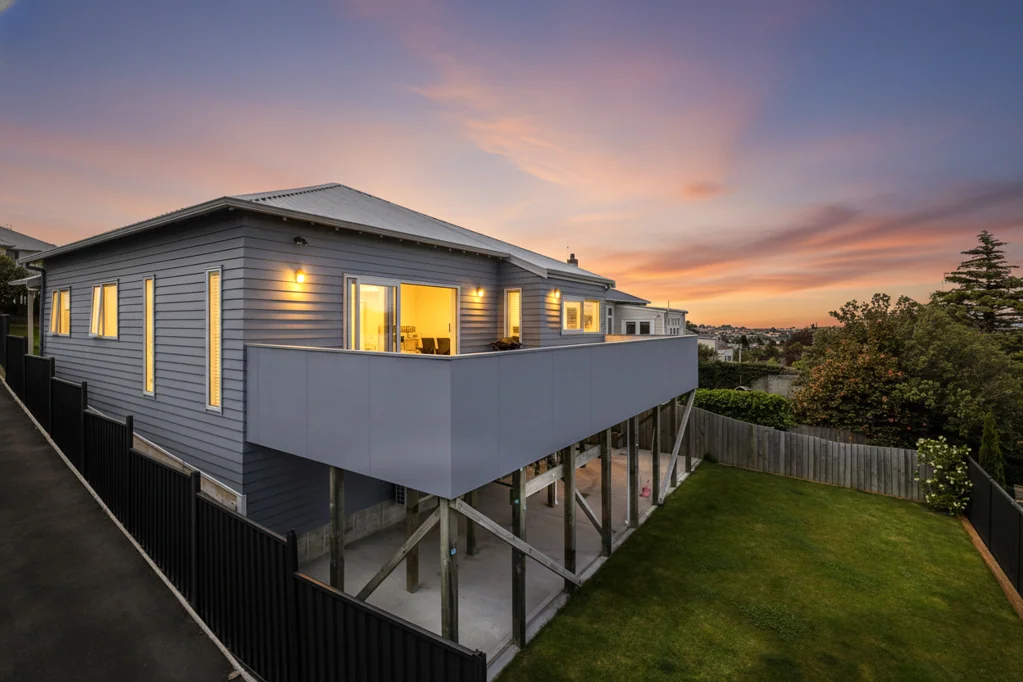 Belleknowes 3બેડરૂમ Impressive Home - Extensive Rebuild