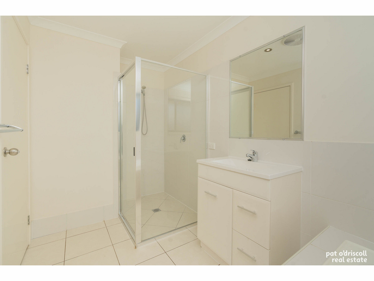 27 FLORIDA CR, PARKHURST QLD 4702, 0 Kuwarto, 0 Banyo, House