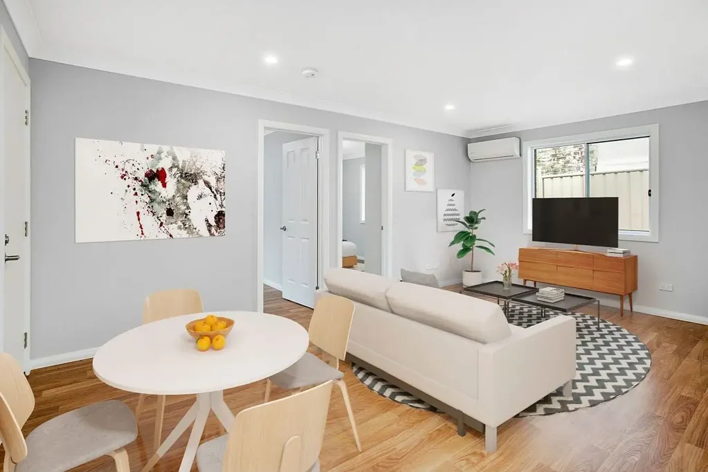 Convenient and Modern Flat on Warringah Road: Your Ideal Urban Retreat