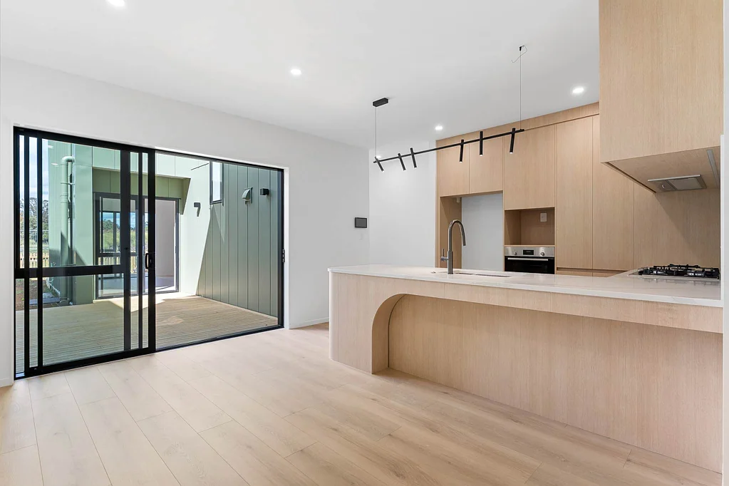 Karaka 4Zimmer Reserve-Backed Standalone Modern Living