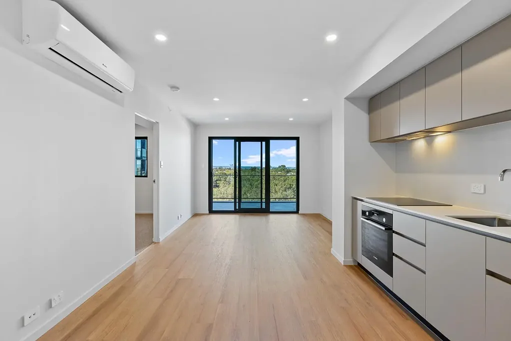 Modern Luxury Living Minutes from Perth CBD & Airport