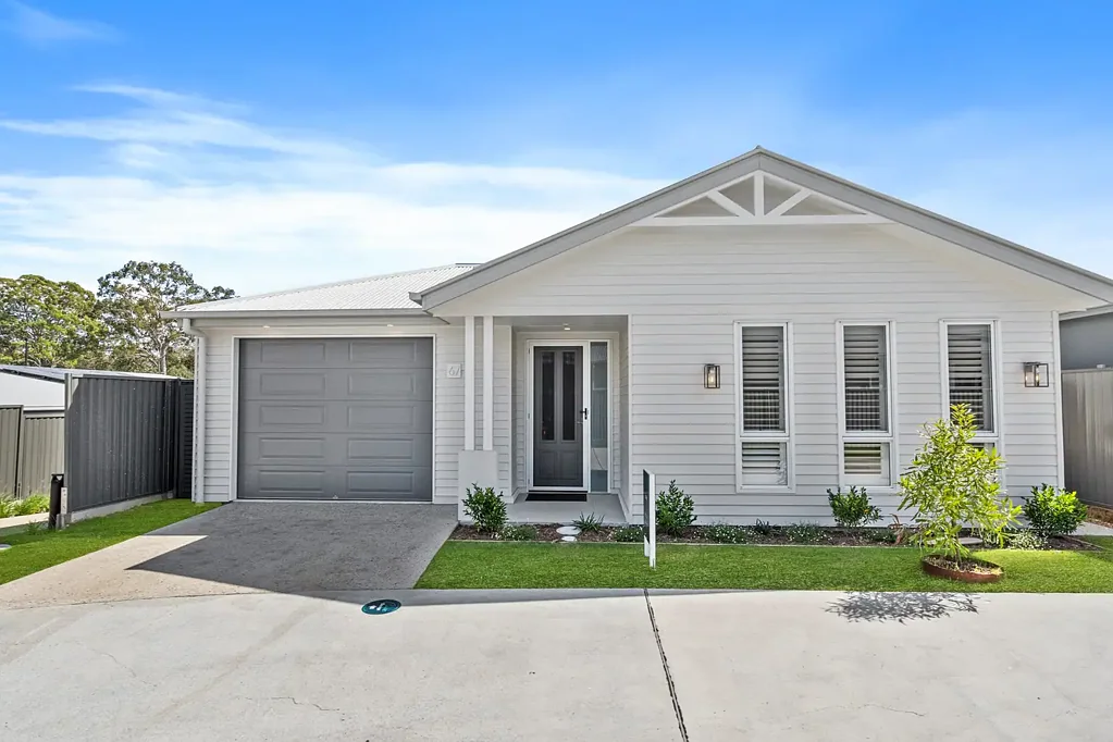 Victoria Point 2 Bedroom The Cove