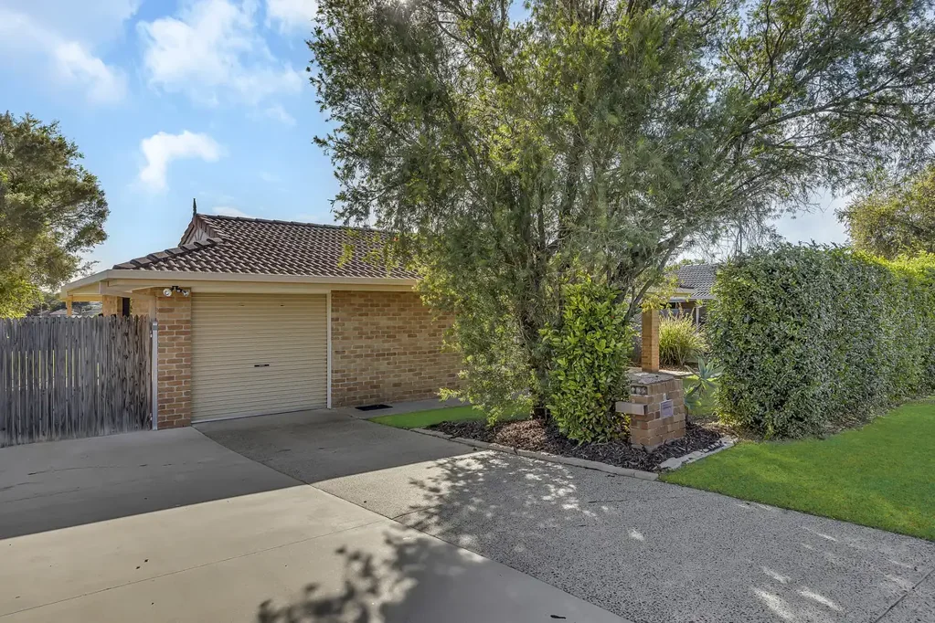 10 Ashvale Street, Flinders View, QLD 4305
