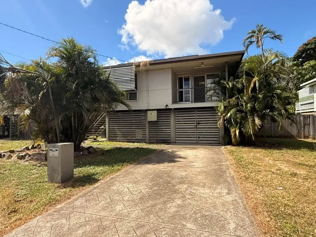 Charming Rooming Accommodation with Spacious Backyard and Double Parking in Aitkenvale