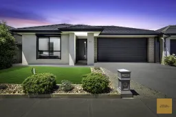 32 Torrance Drive, Melton West