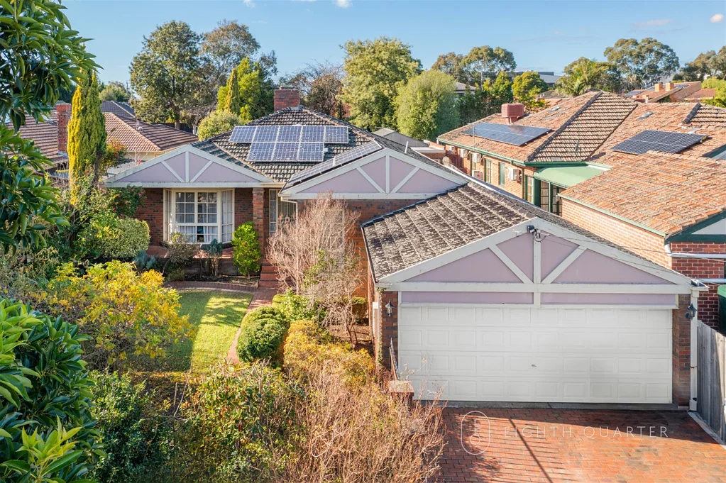 Box Hill 4Zimmer Luxury Family Home with Development Potential