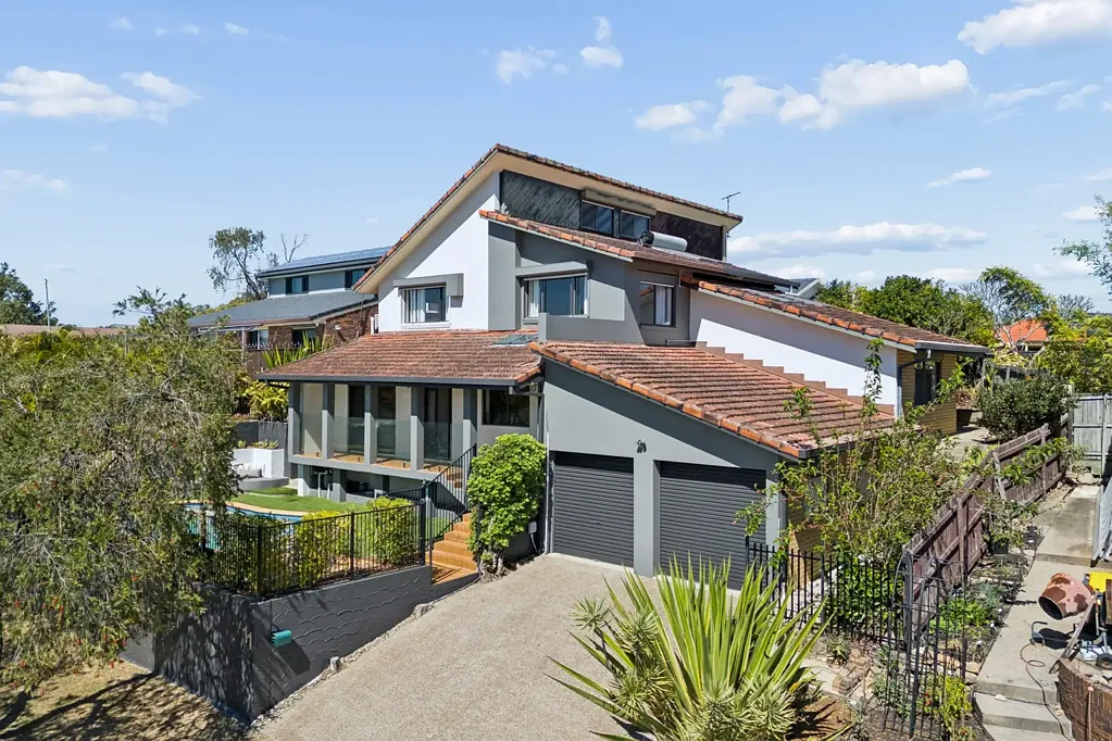 Jindalee 4બેડરૂમ CLASSIC FAMILY HOME - HILLTOP POSITION, POOL & PRIVACY
