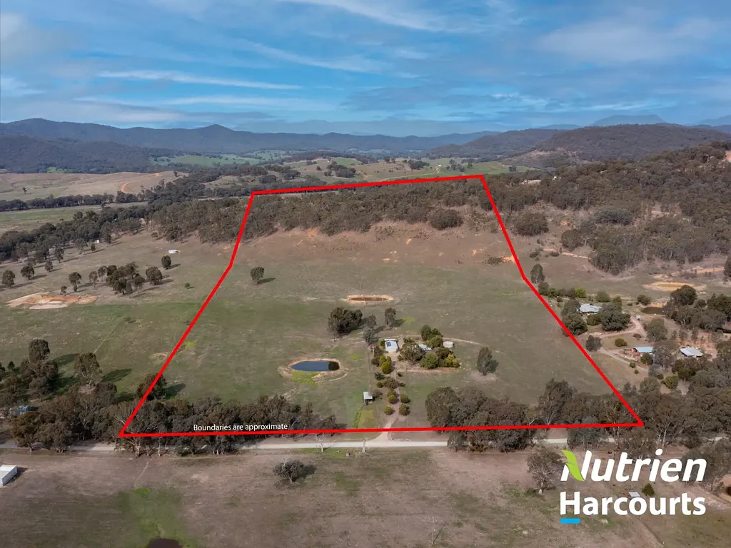 Moyhu Country living on 40ac with Valley views
