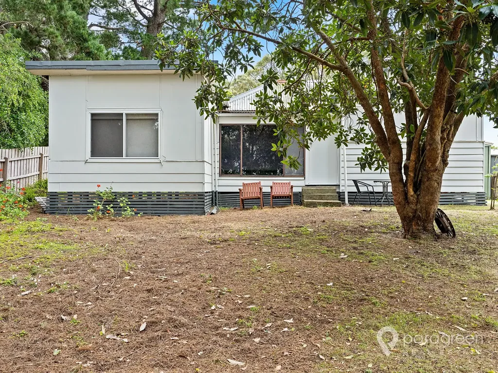 Port Welshpool 3房  BEACH SHACK ON A LARGE DUAL STREET FRONTAGE BLOCK.