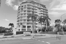 2C/3-7 The Strand, Townsville City