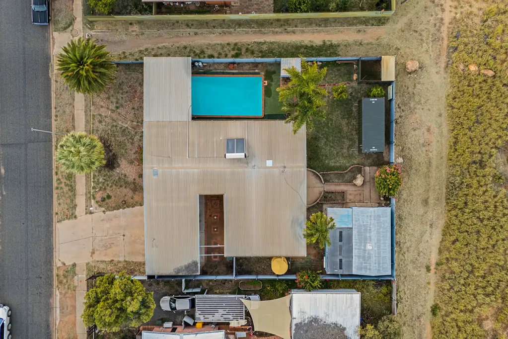 Alice Springs 3房  Quality Central Australian Living