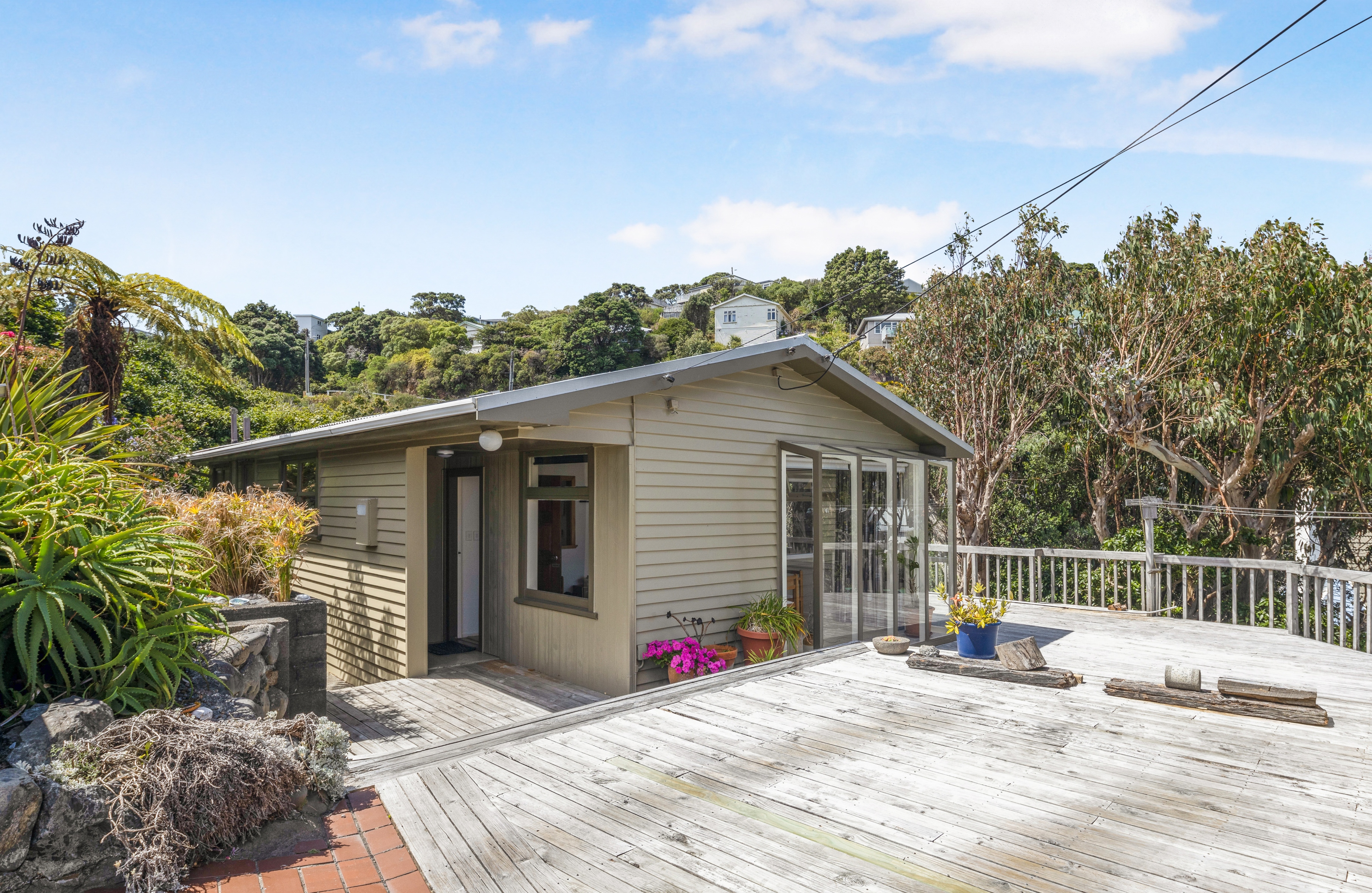 9 Greenview Way, Miramar, Wellington, 3 rūma, 0 rūma horoi, House