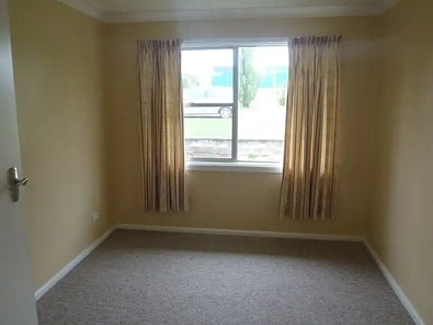 11 Grafton Road, Armidale, NSW 2350, 3 slaapkamers, 1 badkamers, House