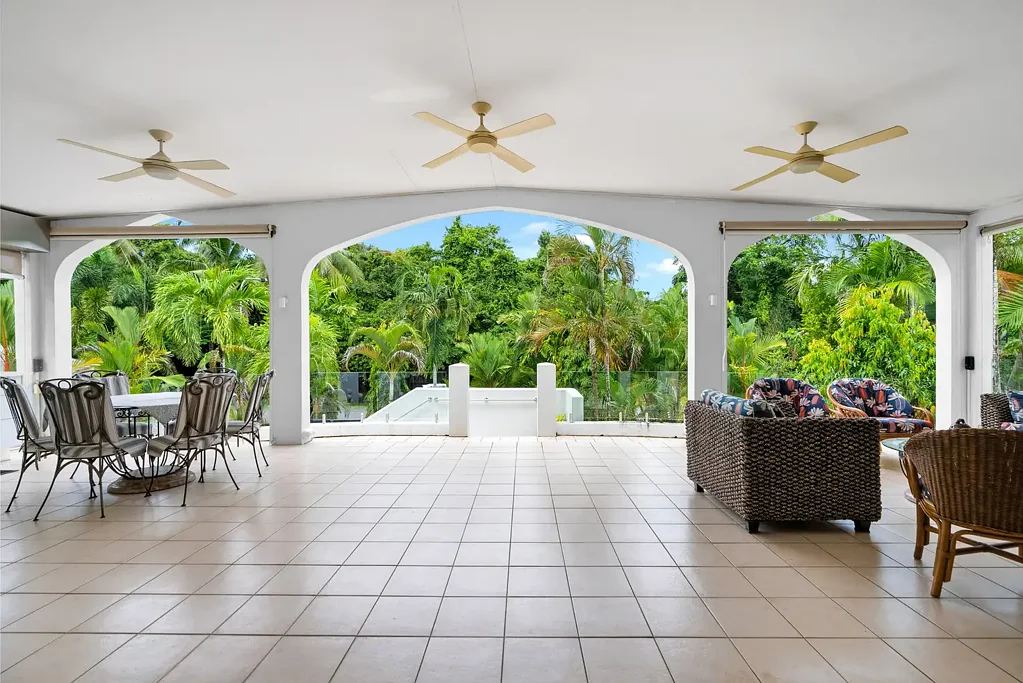 Port Douglas 3房  No Body Corp Fees Here
