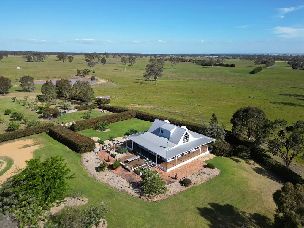 100 Stothers Road, Stratford, VIC 3862